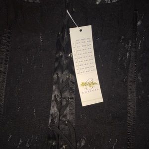 Daisy Herring Bone Corset. PLUS PLUS